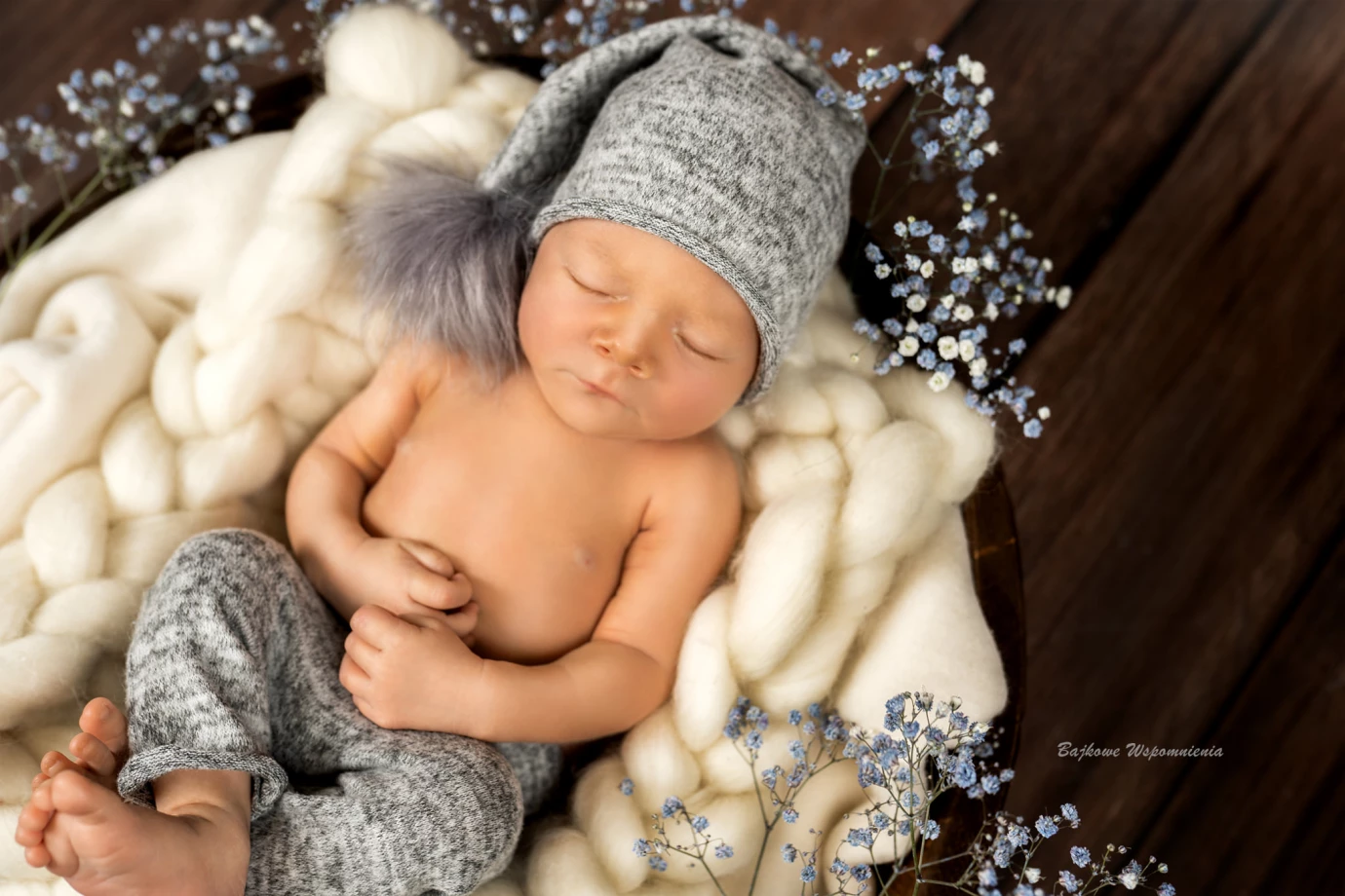 zdjęcia poznan fotograf alicja-wardak portfolio zdjecia noworodkow sesje noworodkowe niemowlę