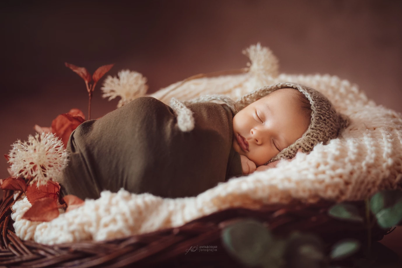 zdjęcia sanok fotograf anitaoskar-fotografia portfolio zdjecia noworodkow sesje noworodkowe niemowlę