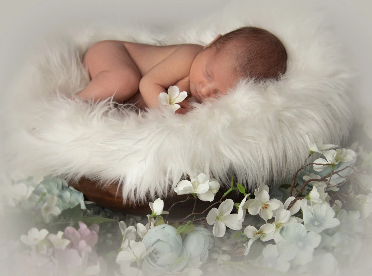 zdjęcia rzeszow fotograf charllotpl-studio-fotografii-art portfolio zdjecia noworodkow sesje noworodkowe niemowlę