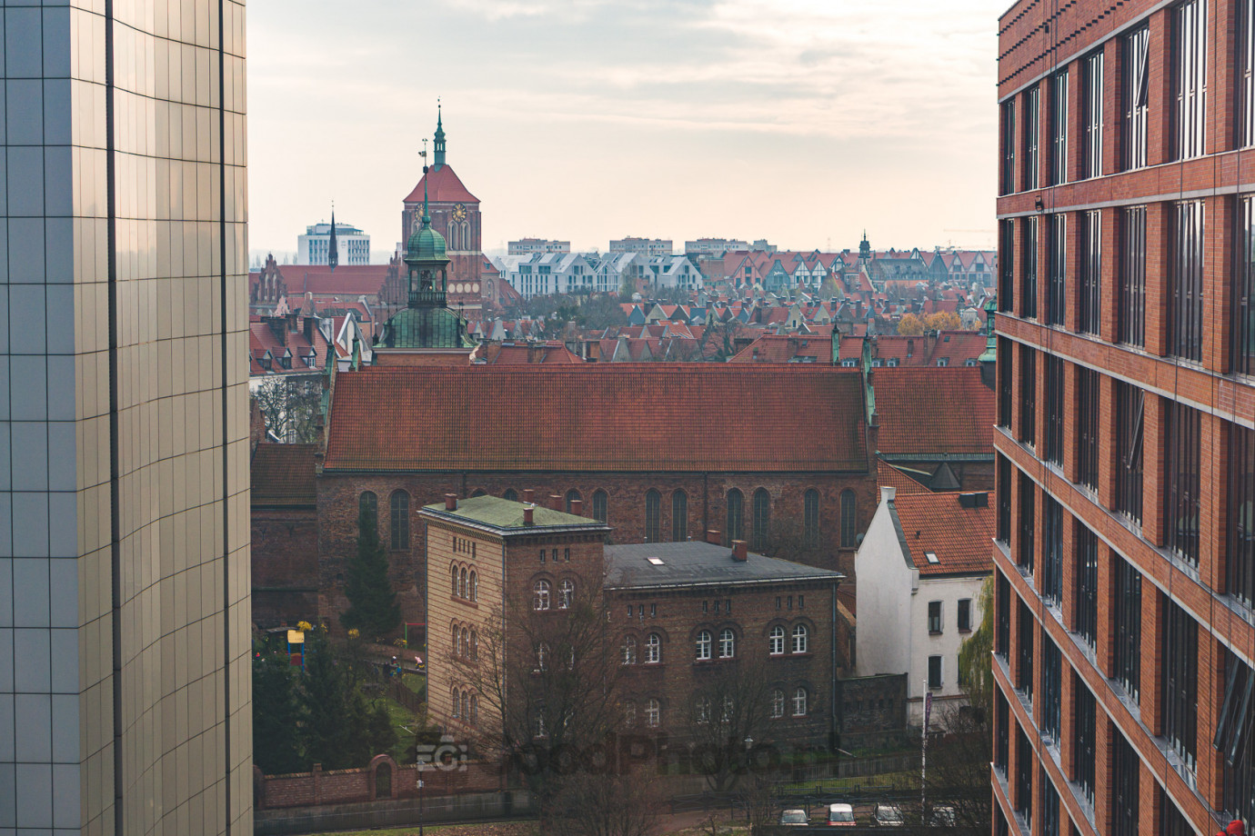 zdjęcia gdansk fotograf goodphoto-piotr-dawidziak portfolio zdjecia architektury budynkow