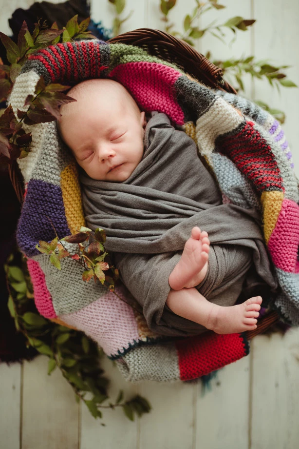 fotograf opole ladne-zdjecia-studio portfolio zdjecia noworodkow sesje noworodkowe niemowlę