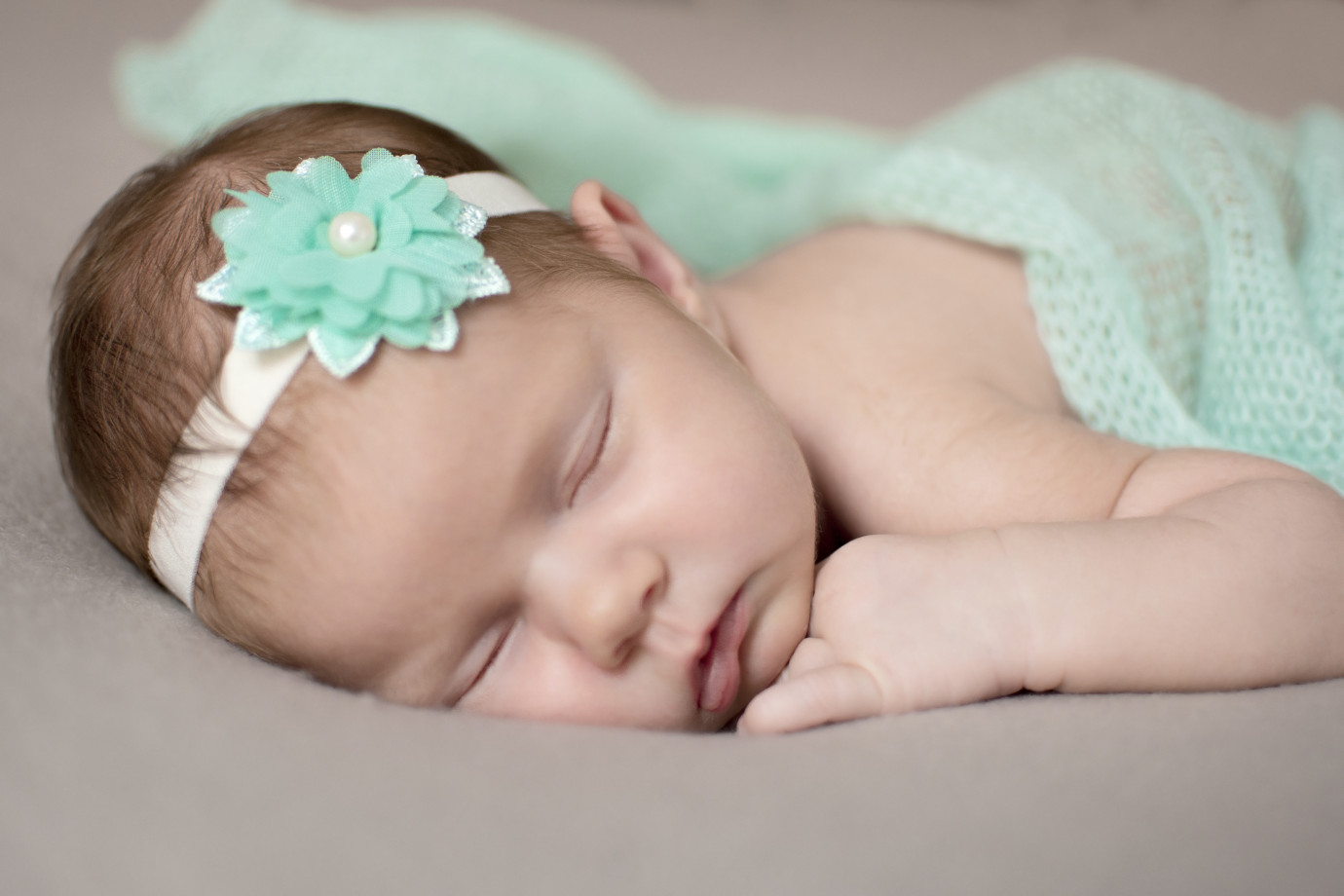 zdjęcia rzeszow fotograf martyna-tuszynska portfolio zdjecia noworodkow sesje noworodkowe niemowlę