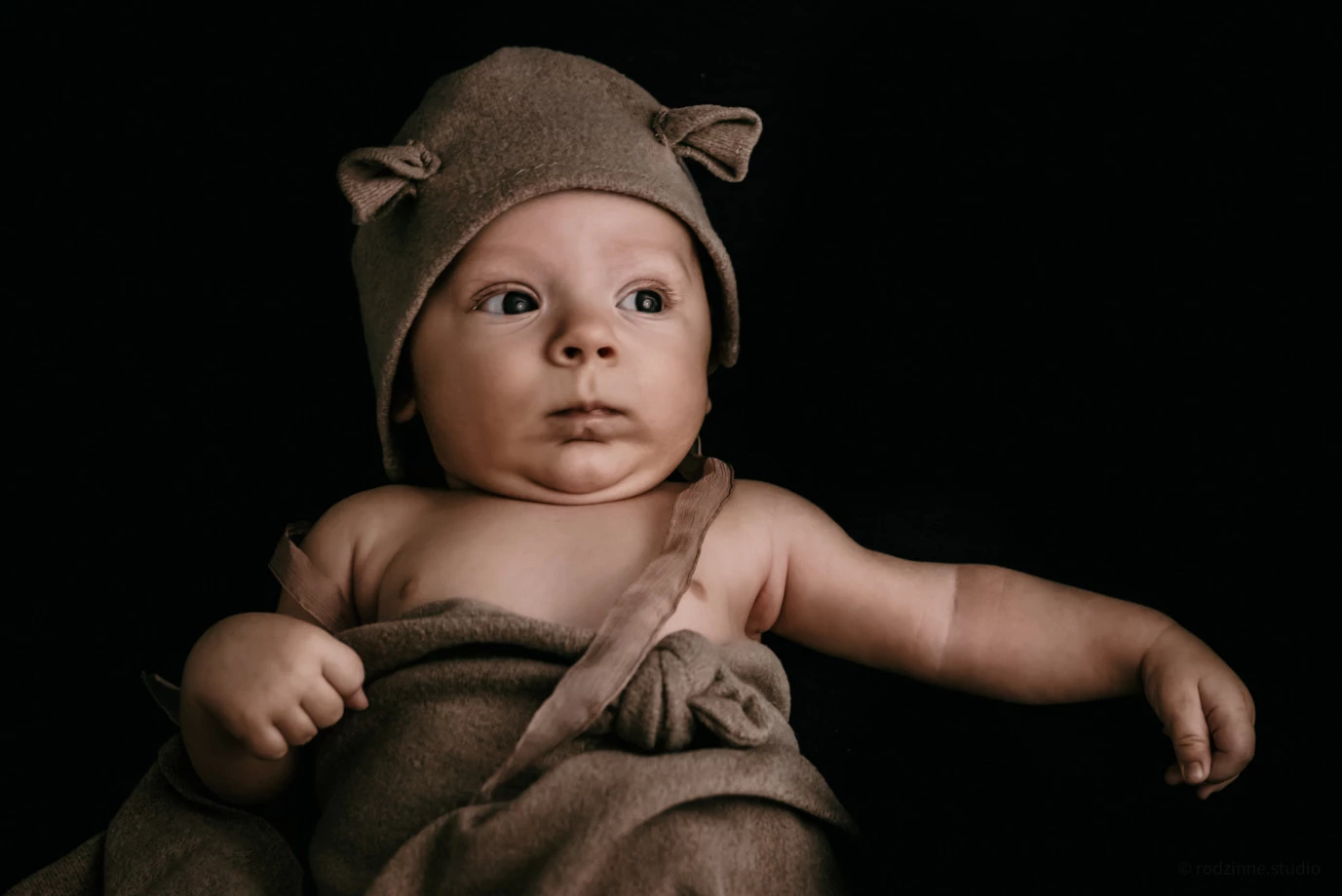 zdjęcia gdansk fotograf rodzinnestudio portfolio zdjecia noworodkow sesje noworodkowe niemowlę