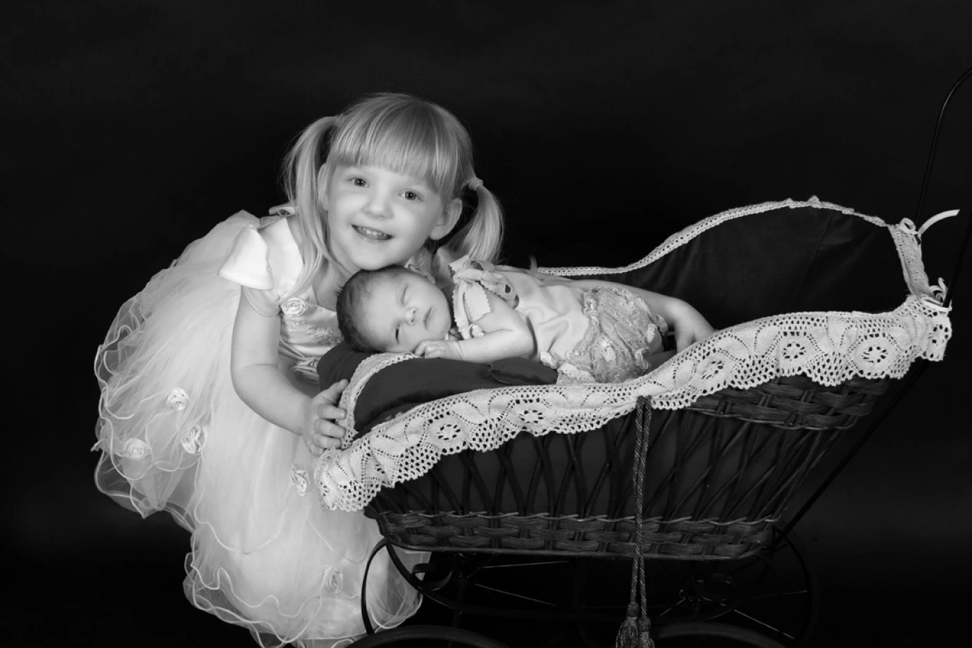fotograf lublin studio-fotograficzne-anna-ufnal portfolio zdjecia noworodkow sesje noworodkowe niemowlę