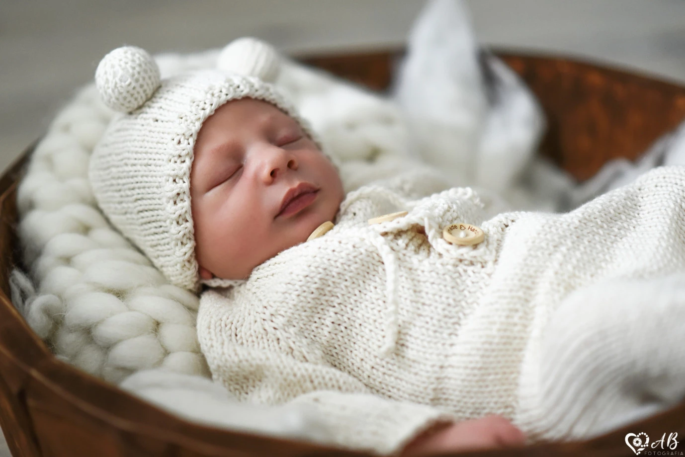 fotograf warszawa ab-fotografia portfolio zdjecia noworodkow sesje noworodkowe niemowlę