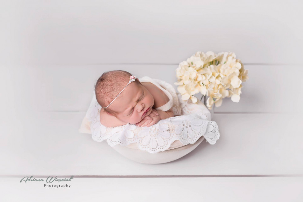 fotograf lublin adriana-wiesztal-photography portfolio zdjecia noworodkow sesje noworodkowe niemowlę