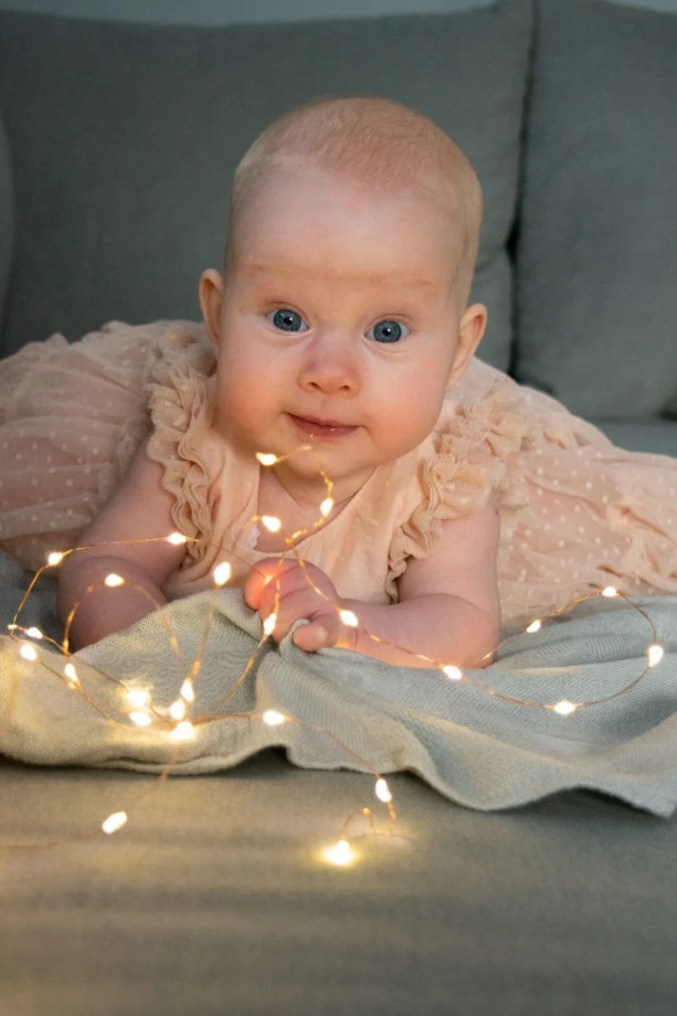 fotograf krakow do-ramki-przyloz portfolio zdjecia noworodkow sesje noworodkowe niemowlę