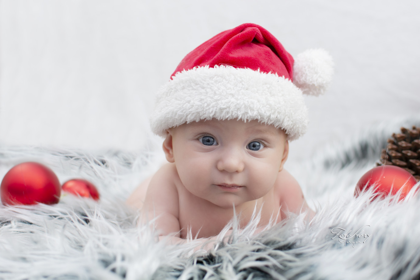 fotograf skarzysko-kamienna foto-story portfolio zdjecia noworodkow sesje noworodkowe niemowlę