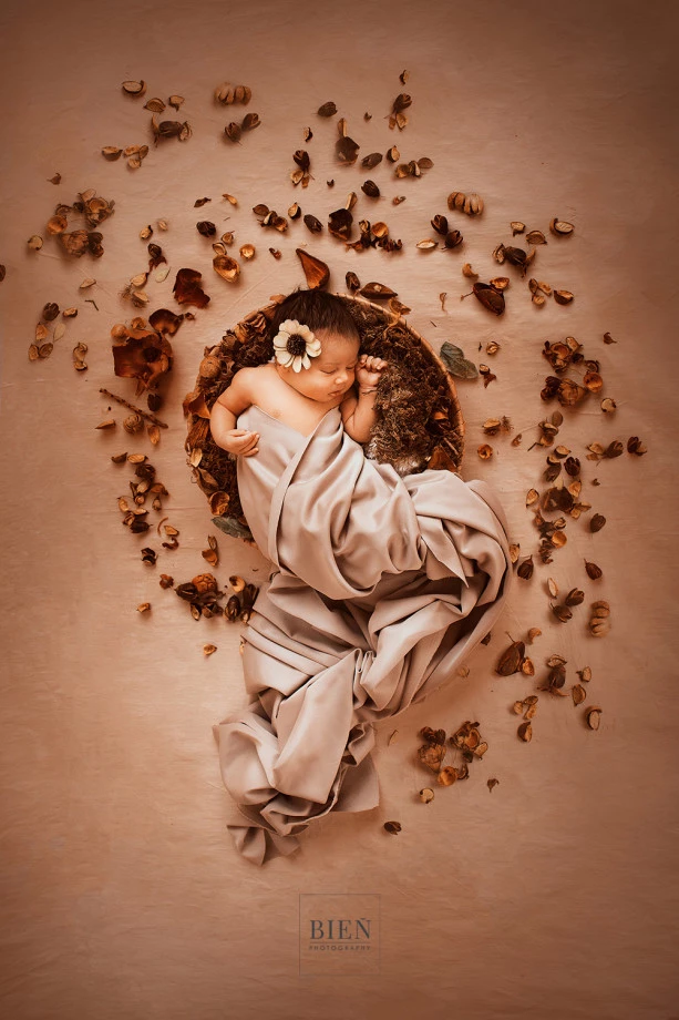 fotograf poznan justyna-l-bien-bien-photography portfolio zdjecia zdjecia noworodkow sesje noworodkowe niemowlę