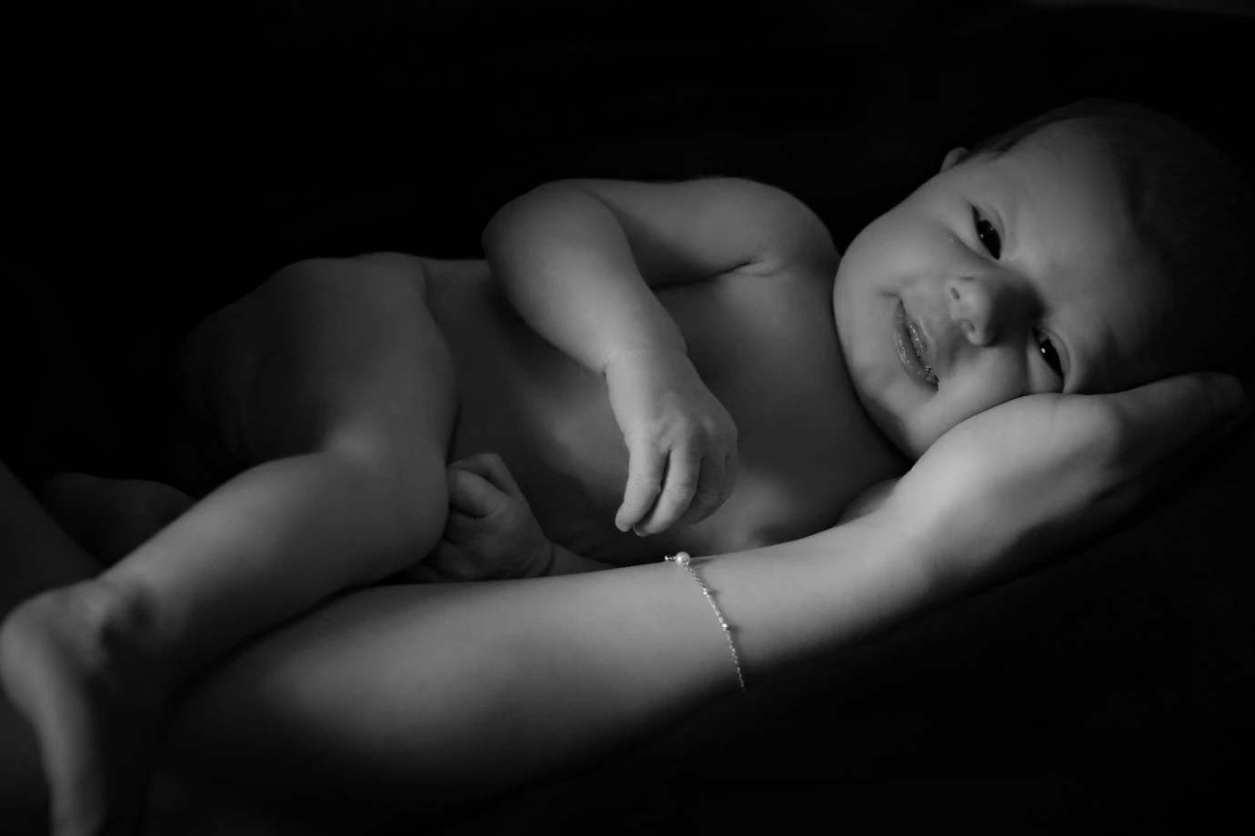 fotograf aleksandrow-lodzki justyna-trzcinska portfolio zdjecia noworodkow sesje noworodkowe niemowlę