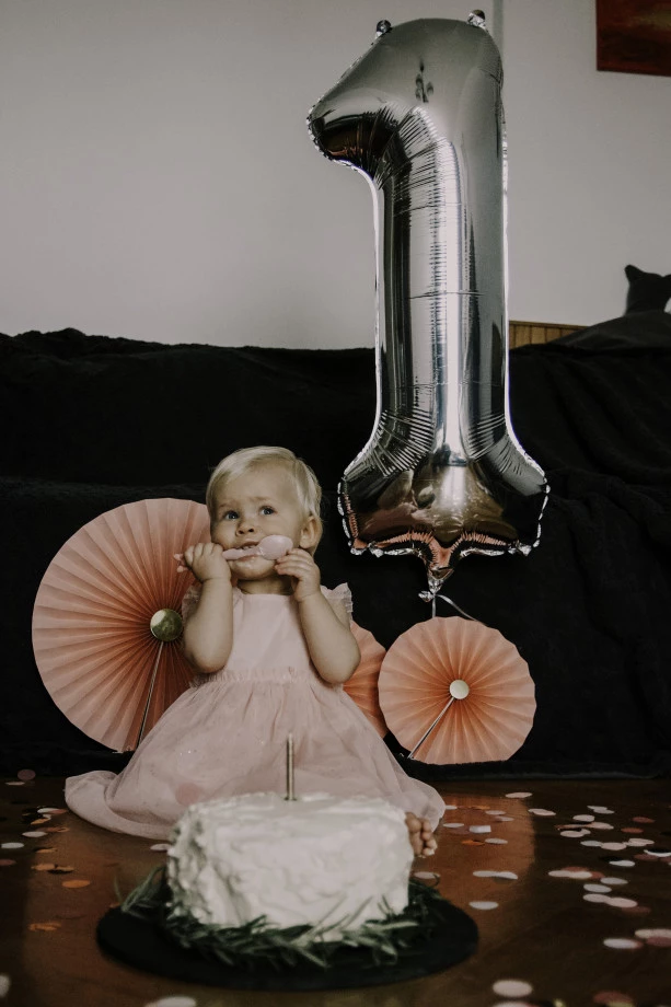 zdjęcia darlowo fotograf kadrow-kilka portfolio sesje dzieciece fotografia dziecieca sesja urodzinowa