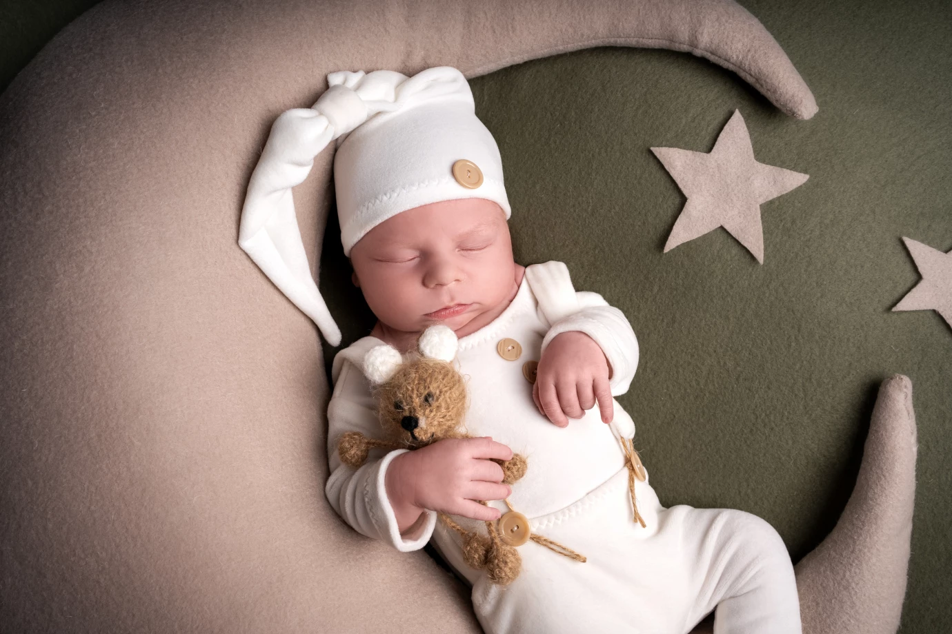 zdjęcia kielce fotograf kinga-koziel portfolio zdjecia noworodkow sesje noworodkowe niemowlę