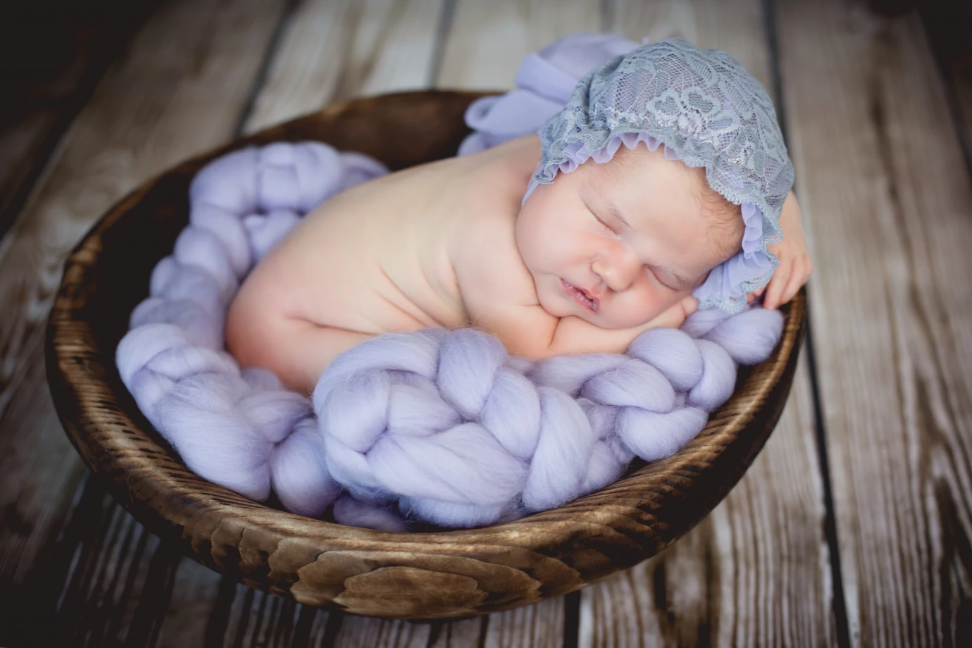 zdjęcia lodz fotograf lilia-paratka portfolio zdjecia noworodkow sesje noworodkowe niemowlę