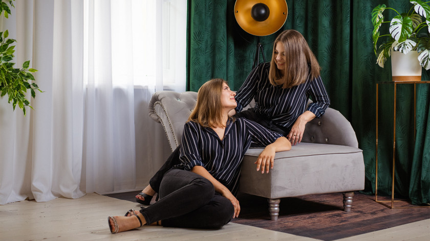 fotograf-kobiecy-martyna-osuchowska czy-mozna-przyjsc-z-partnerem-lub-przyjaciolka-na-sesje-kobieca blog fotografa