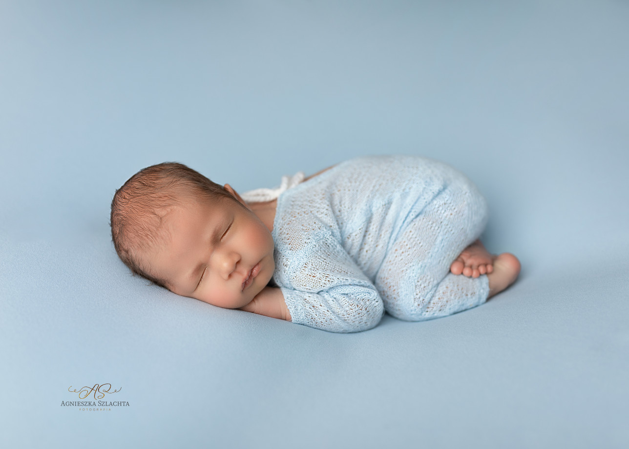 fotograf szczecin agnieszka-szlachta-fotografia portfolio zdjecia noworodkow sesje noworodkowe niemowlę
