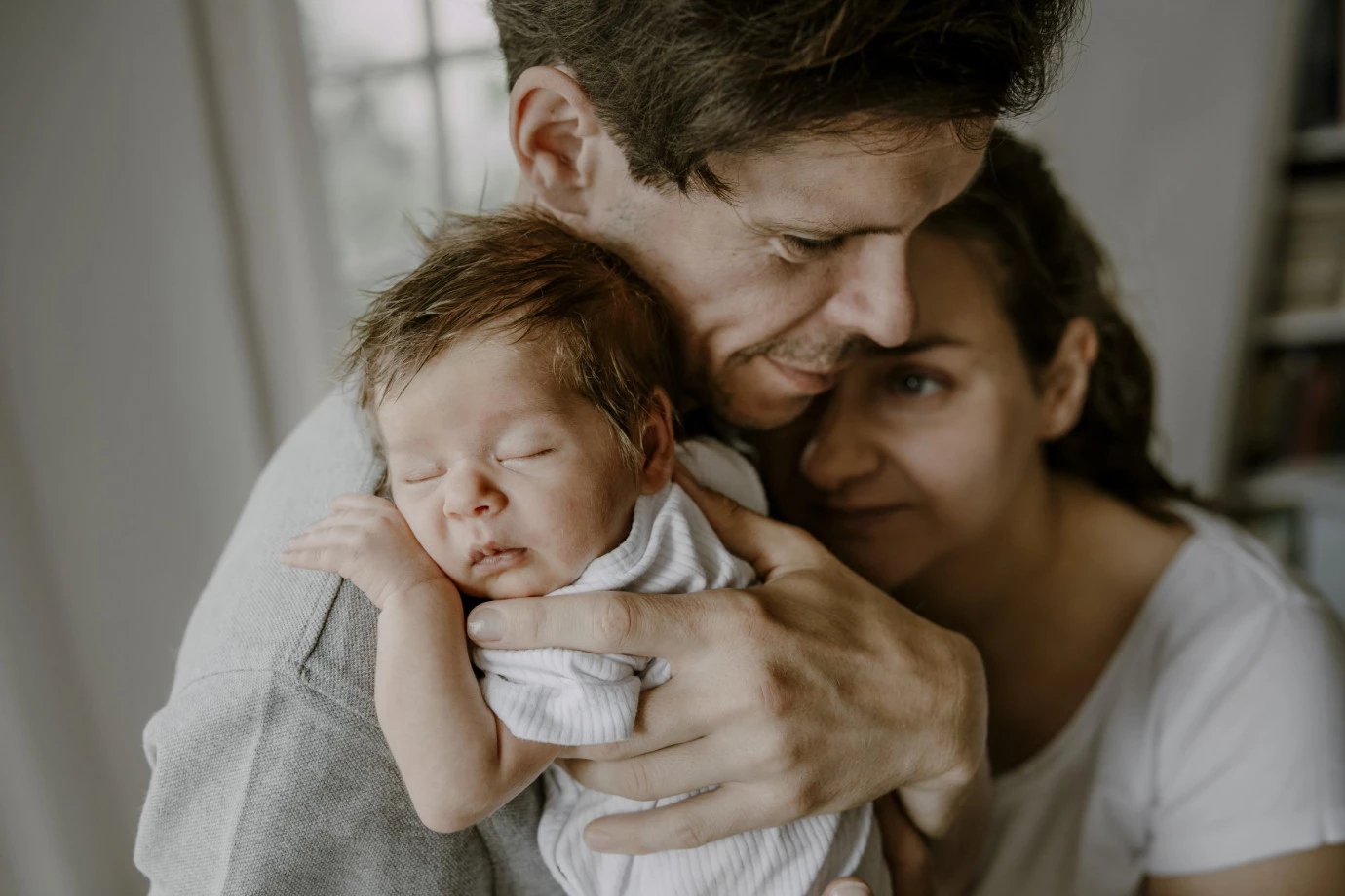fotograf torun all-in-white portfolio zdjecia noworodkow sesje noworodkowe niemowlę