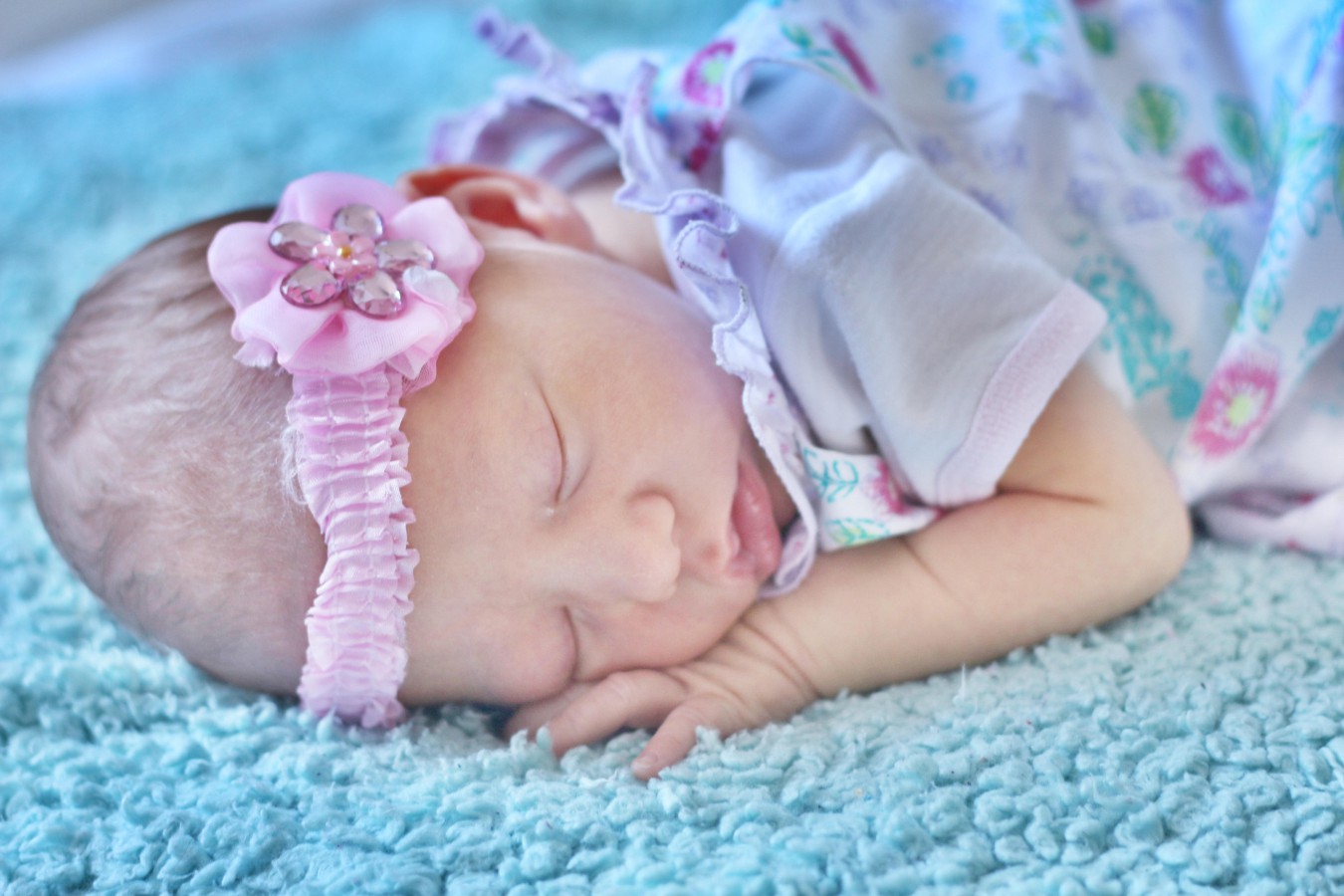 fotograf hannover aparatka-natalucha portfolio zdjecia noworodkow sesje noworodkowe niemowlę