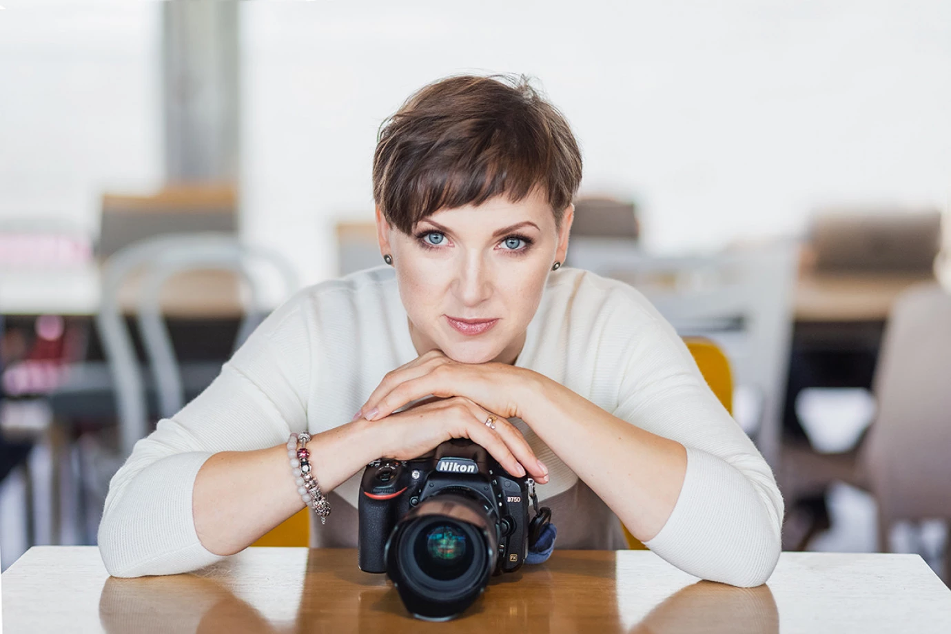 zdjęcia krakow fotograf barbara-bogacka-fotografia portfolio fotografia biznesowa sesje biznesowe pracownicze wizerunkowe biuro