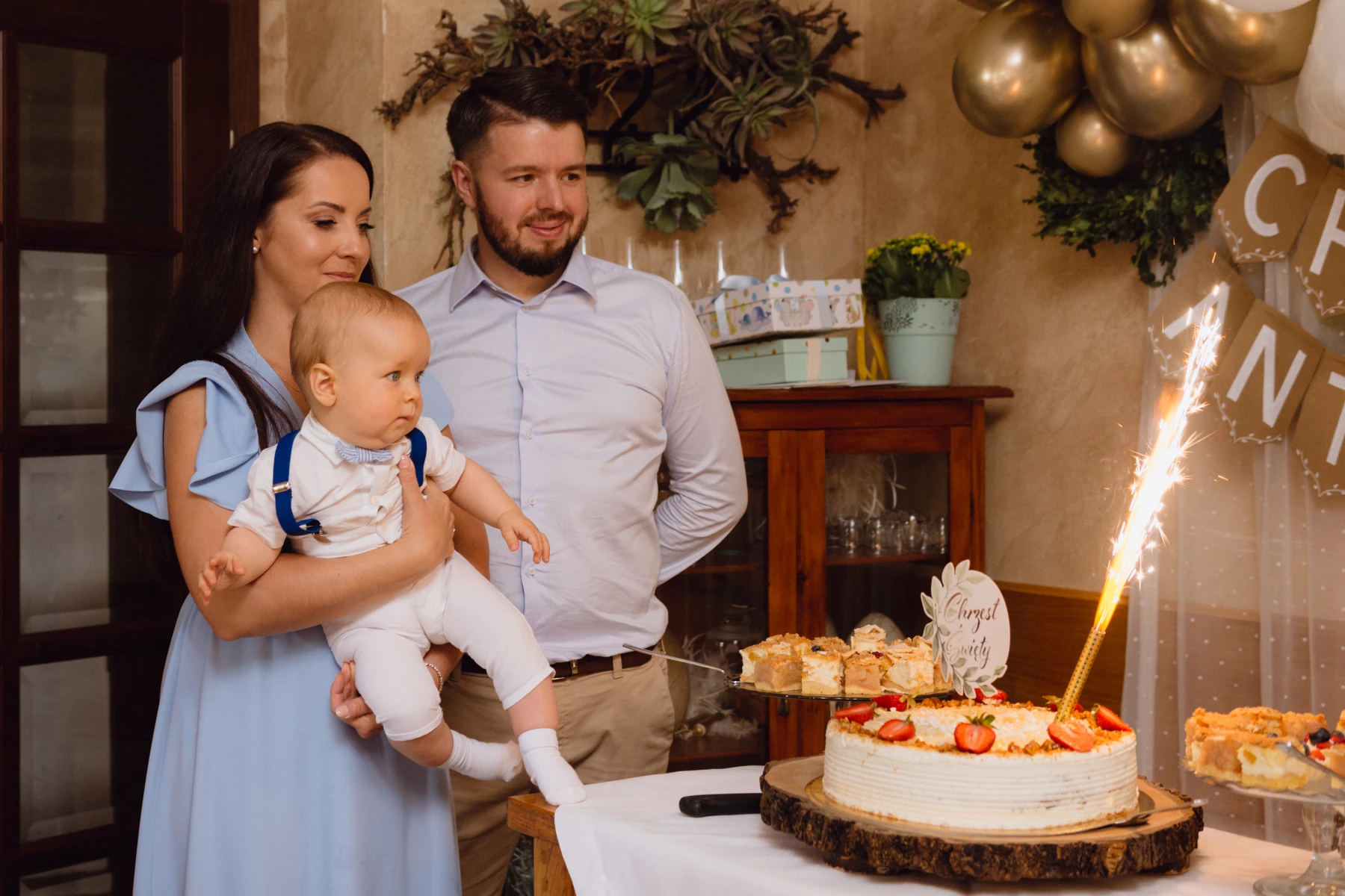 zdjęcia dabrowa-gornicza fotograf bieniaszewski-fotograf-slubny-slask portfolio reportaz-z-chrztu-swietego