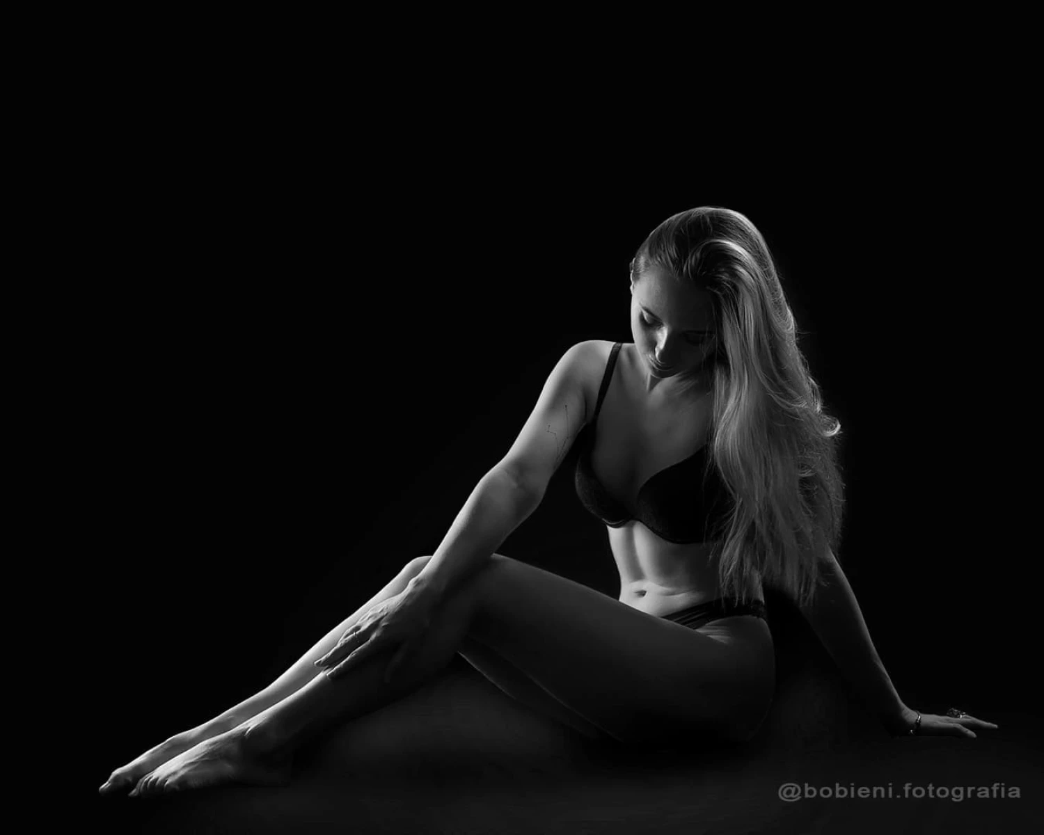 zdjecia gizycko fotograf bobieni-fotografia portfolio fotografia-studyjna sesja-kobieca sesja-kobiety