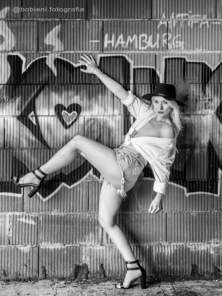 zdjecia gizycko fotograf bobieni-fotografia portfolio sesja-kobieca sesja-kobiety sesja-kobieca-urbex