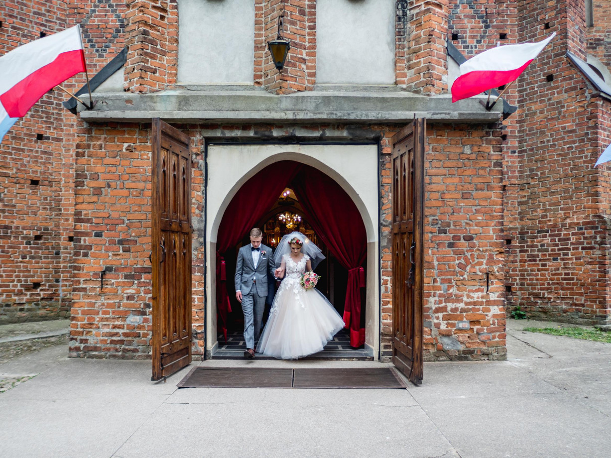 fotograf ciechanow cezary-jurkiewicz portfolio zdjecia slubne inspiracje wesele plener slubny sesja slubna