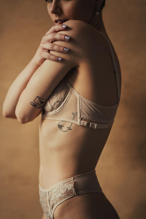 zdjęcia warszawa fotograf elwira-kusz portfolio zdjecia lingerie bielizna sesja