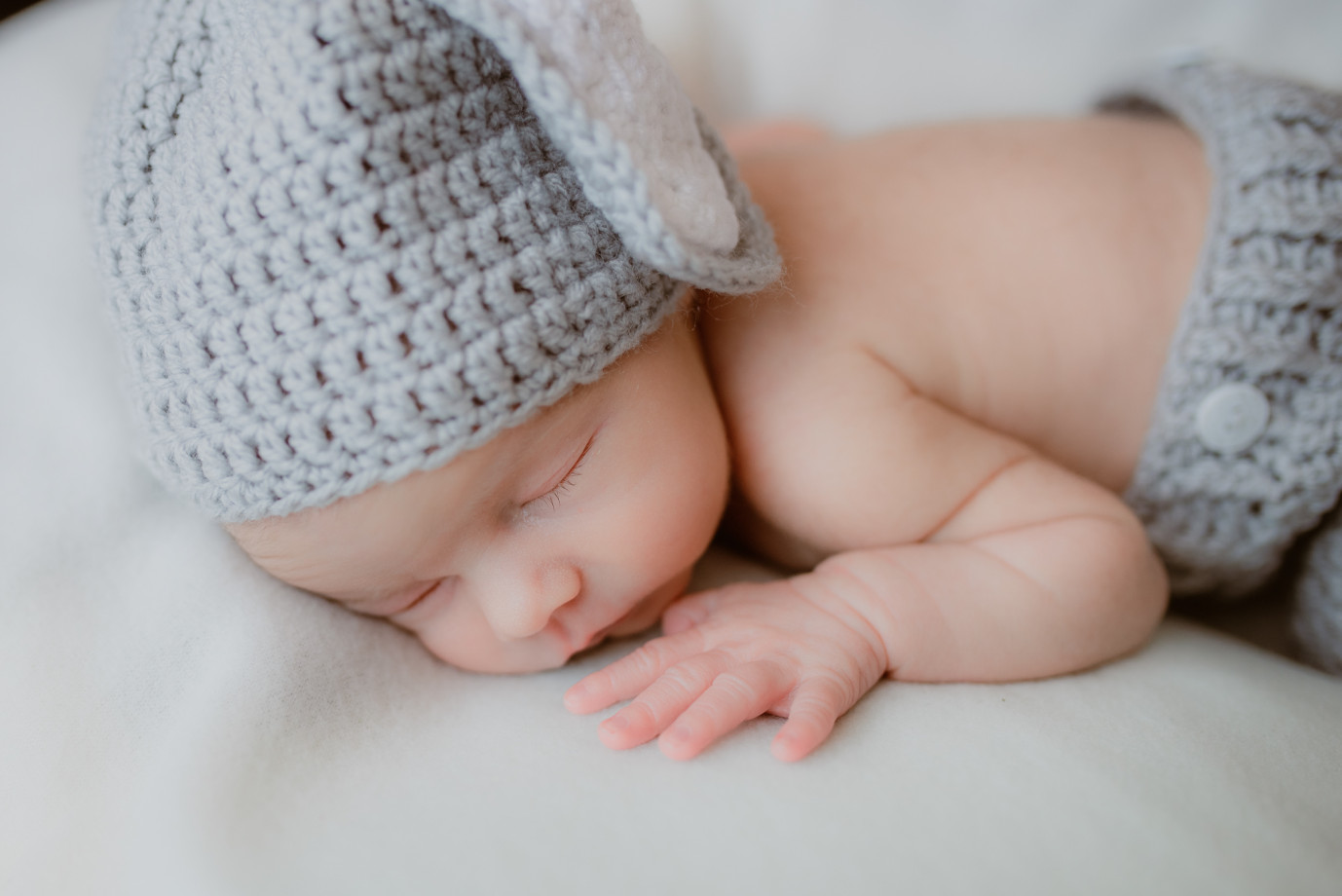 fotograf krakow ewa-photoart portfolio zdjecia noworodkow sesje noworodkowe niemowlę