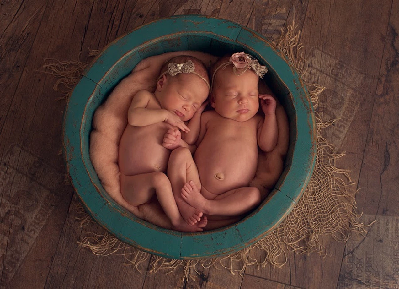 fotograf zielona-gora fabryczna-agencja-reklamowa portfolio zdjecia noworodkow sesje noworodkowe niemowlę