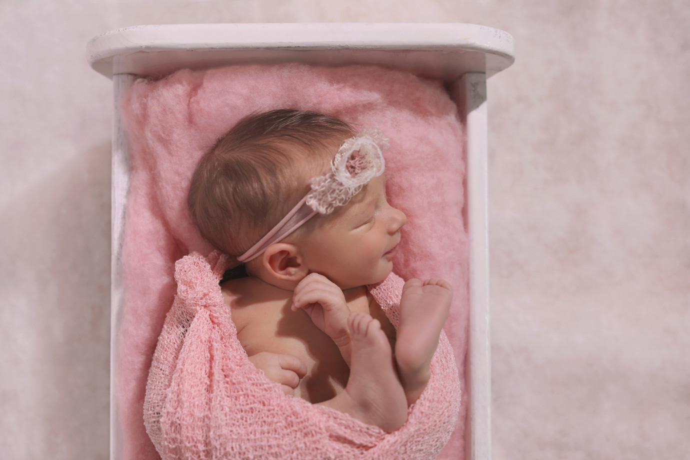 zdjęcia krakow fotograf fotokolyska portfolio zdjecia noworodkow sesje noworodkowe niemowlę