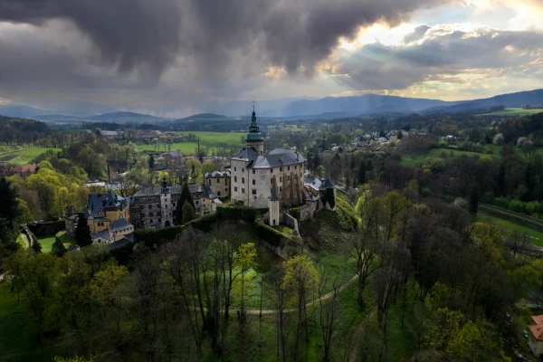 zdjecia  fotograf gabriel-jarosz portfolio fotografia-architektury fotografia-dronowa-zdjecia-z-drona