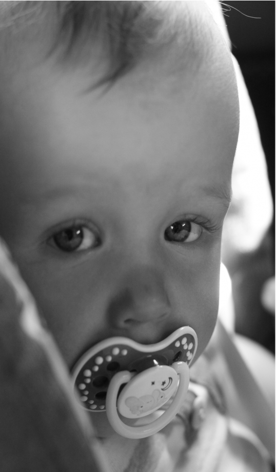 zdjęcia wroclaw fotograf jakub-lisiecki portfolio zdjecia noworodkow sesje noworodkowe niemowlę