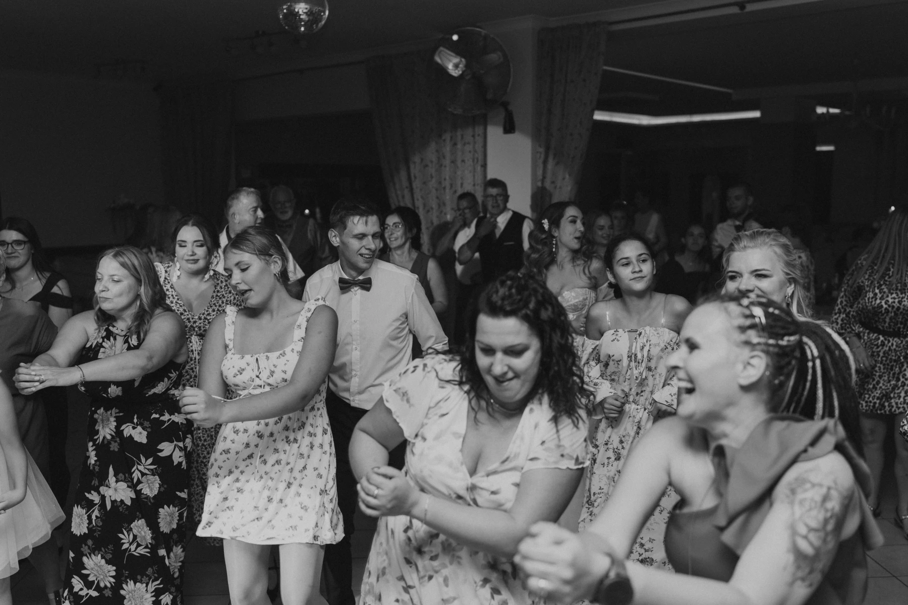 zdjecia poznan fotograf jul-photos portfolio reportaz-slubny