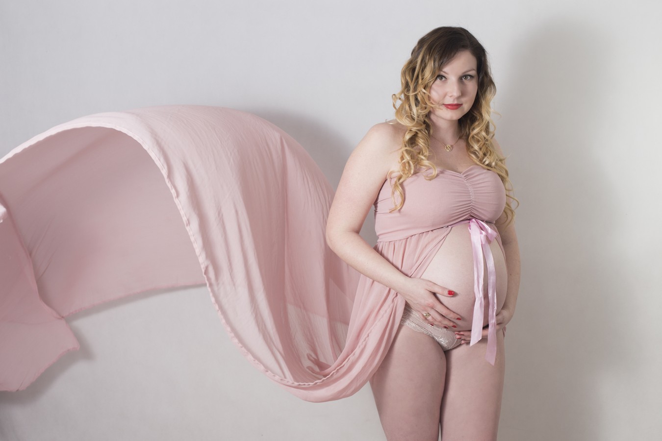 zdjecia  fotograf justyna-styczen-fotojanuar portfolio sesje-ciazowe