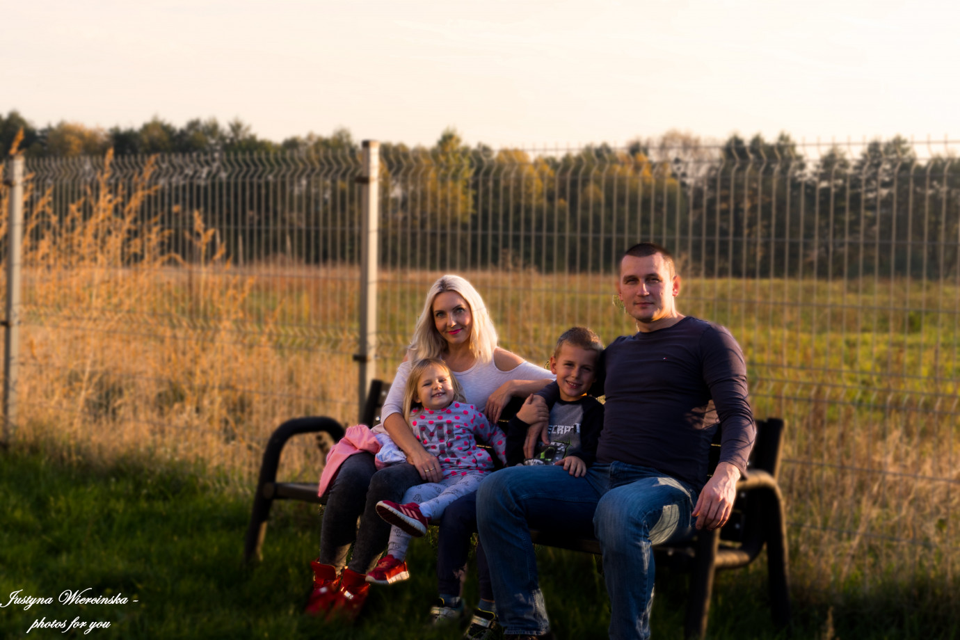 fotograf torun justyna-wiercinska portfolio zdjecia rodzinne fotografia rodzinna sesja