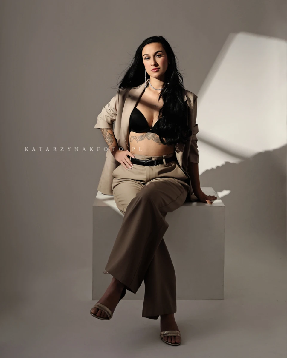 zdjęcia dabrowa-gornicza fotograf katarzyna-krawiec-fotografia portfolio sesja-kobiety