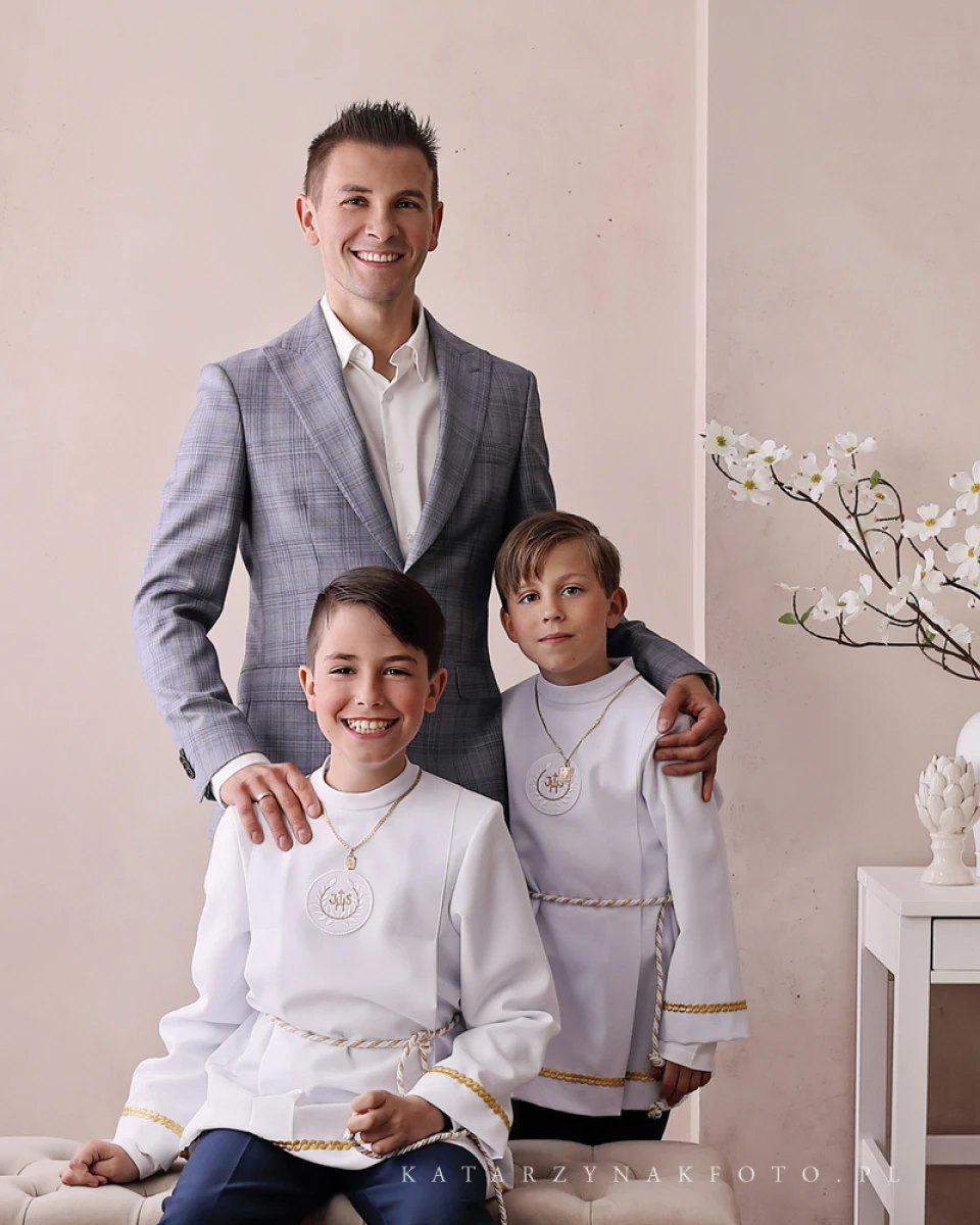 zdjęcia dabrowa-gornicza fotograf katarzyna-krawiec-fotografia portfolio sesja-komunijna-fotografia-komunijna