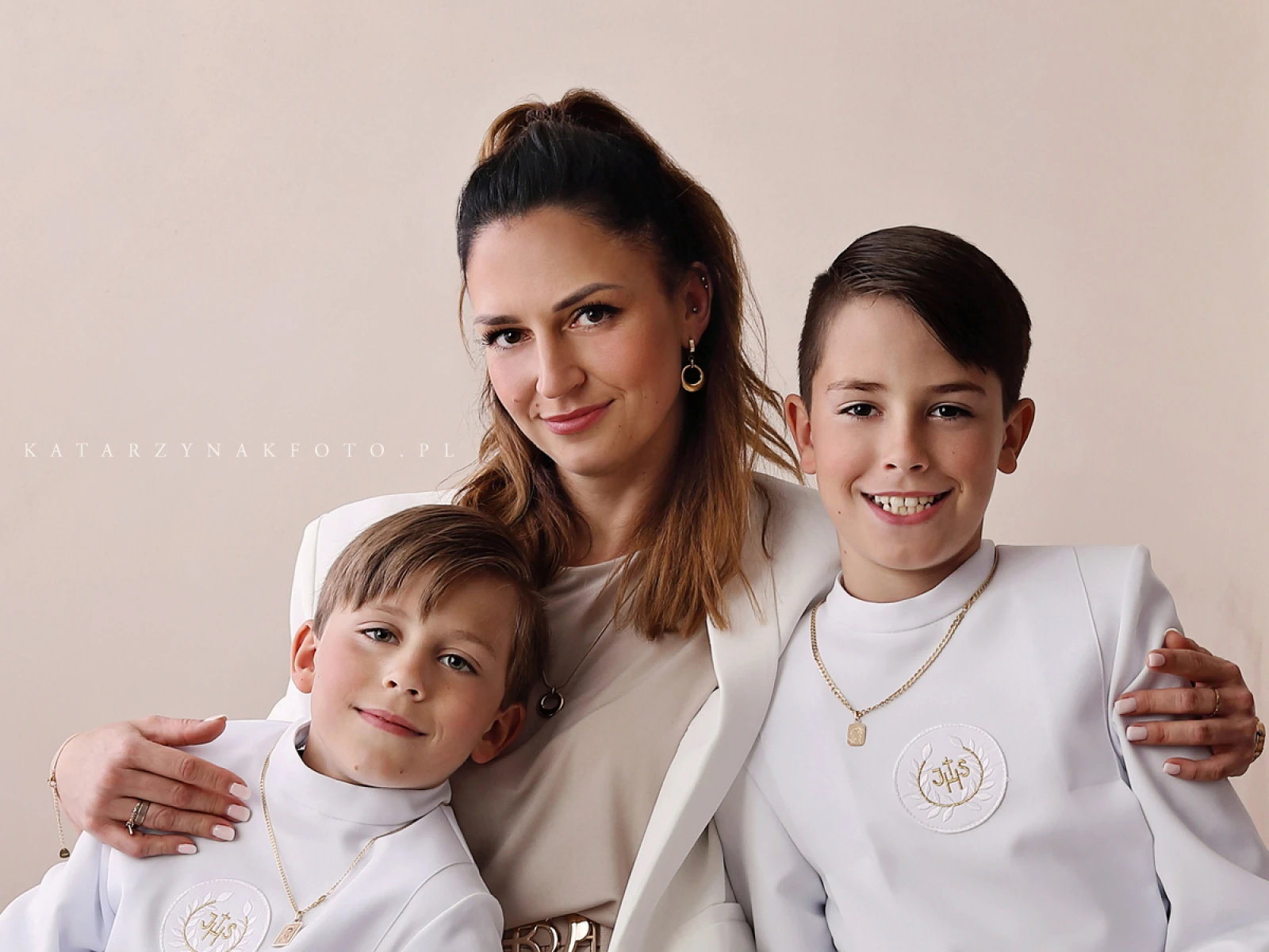 zdjęcia dabrowa-gornicza fotograf katarzyna-krawiec-fotografia portfolio sesja-komunijna-fotografia-komunijna