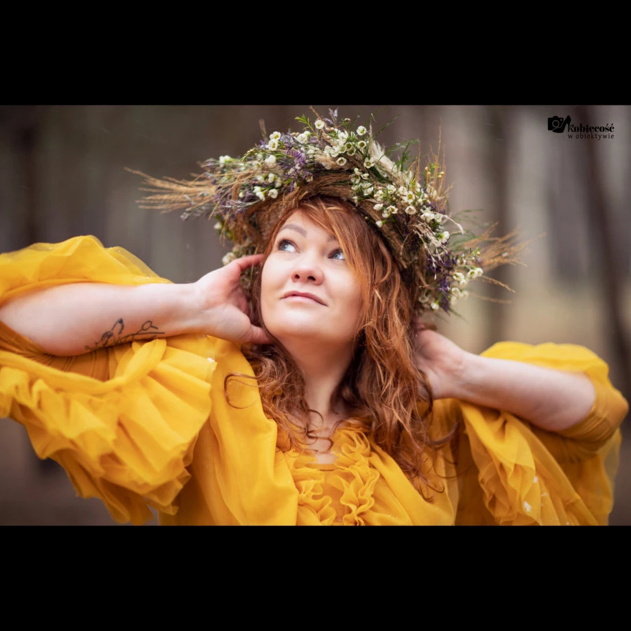 zdjęcia olsztyn fotograf kobiecosc-w-obiektywie portfolio wiosenne sesje zdjeciowe