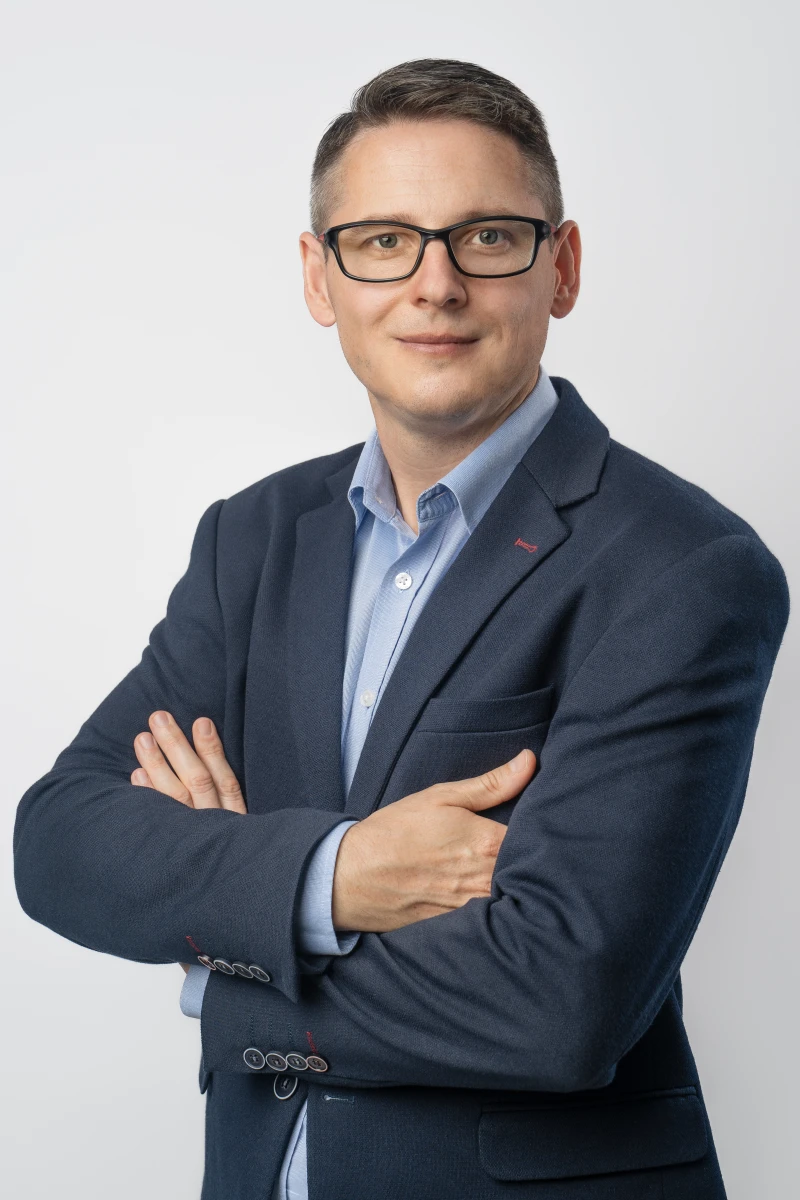 zdjęcia kielce fotograf konrad-biela portfolio sesje-biznesowe-wizerunkowe