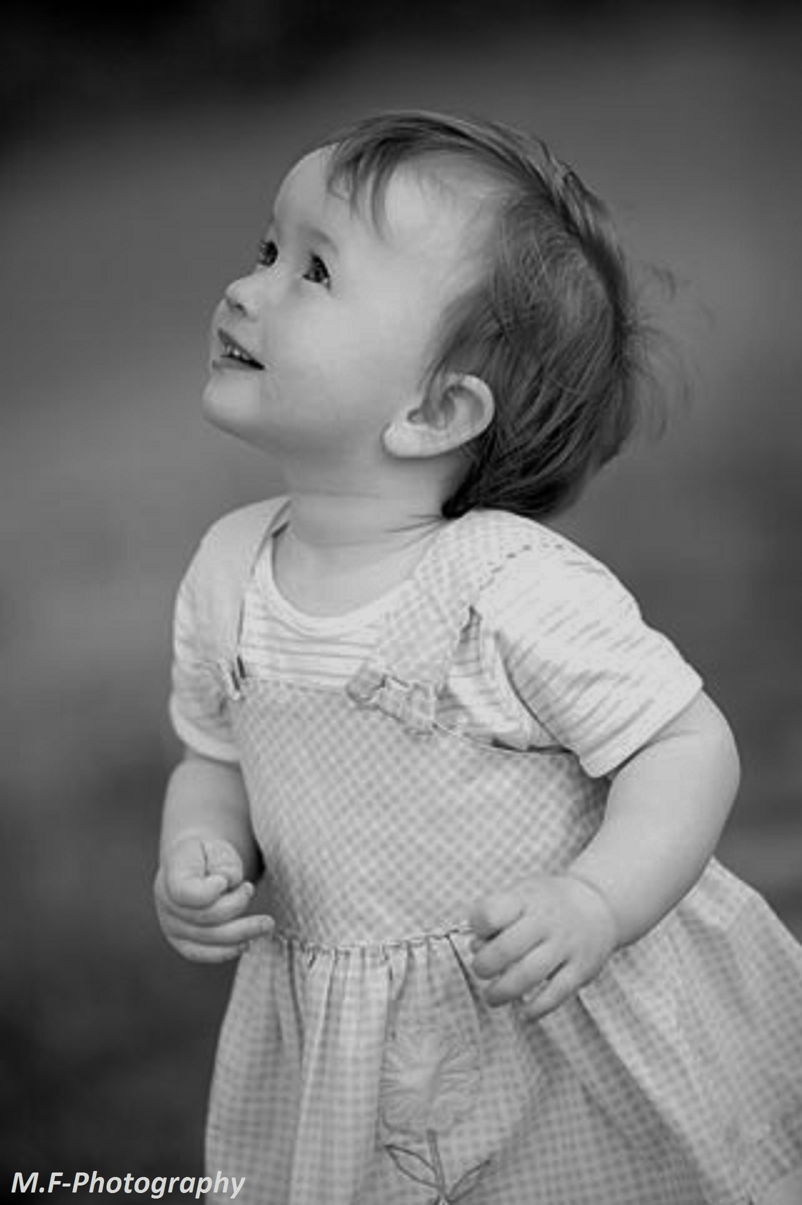 fotograf warszawa magdalena-angelika-wiktoria-firlik portfolio sesje dzieciece fotografia dziecieca sesja urodzinowa