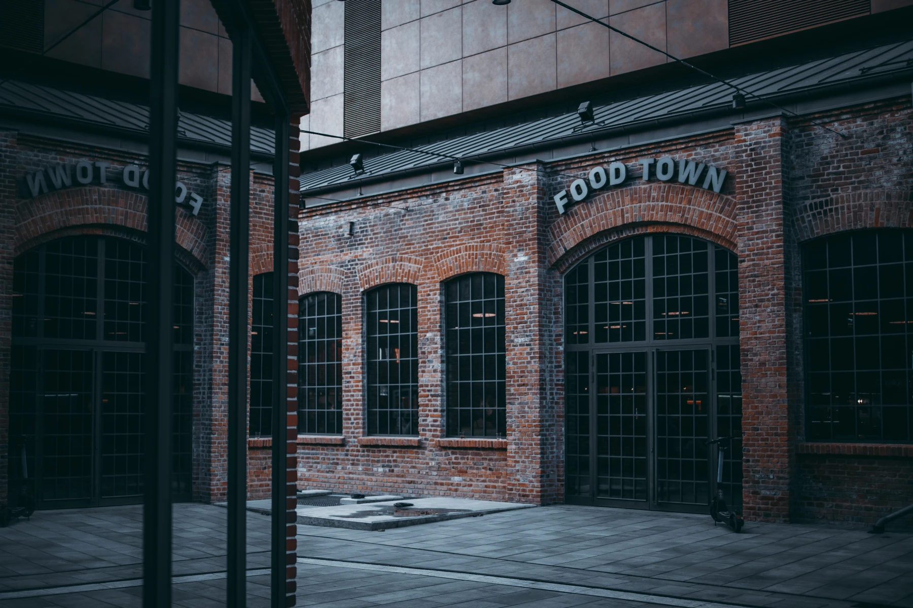 zdjecia warszawa fotograf marcin-ksiazczyk portfolio fotografia-architektury