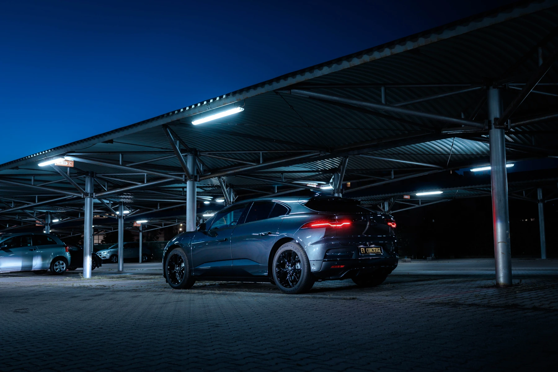zdjecia warszawa fotograf marcin-ksiazczyk portfolio fotografia-motoryzacyjna