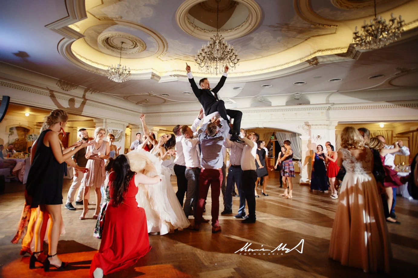 fotograf bielsko-biala-i-okolice mariusz-muzyk portfolio zdjecia slubne inspiracje wesele plener slubny sesja slubna