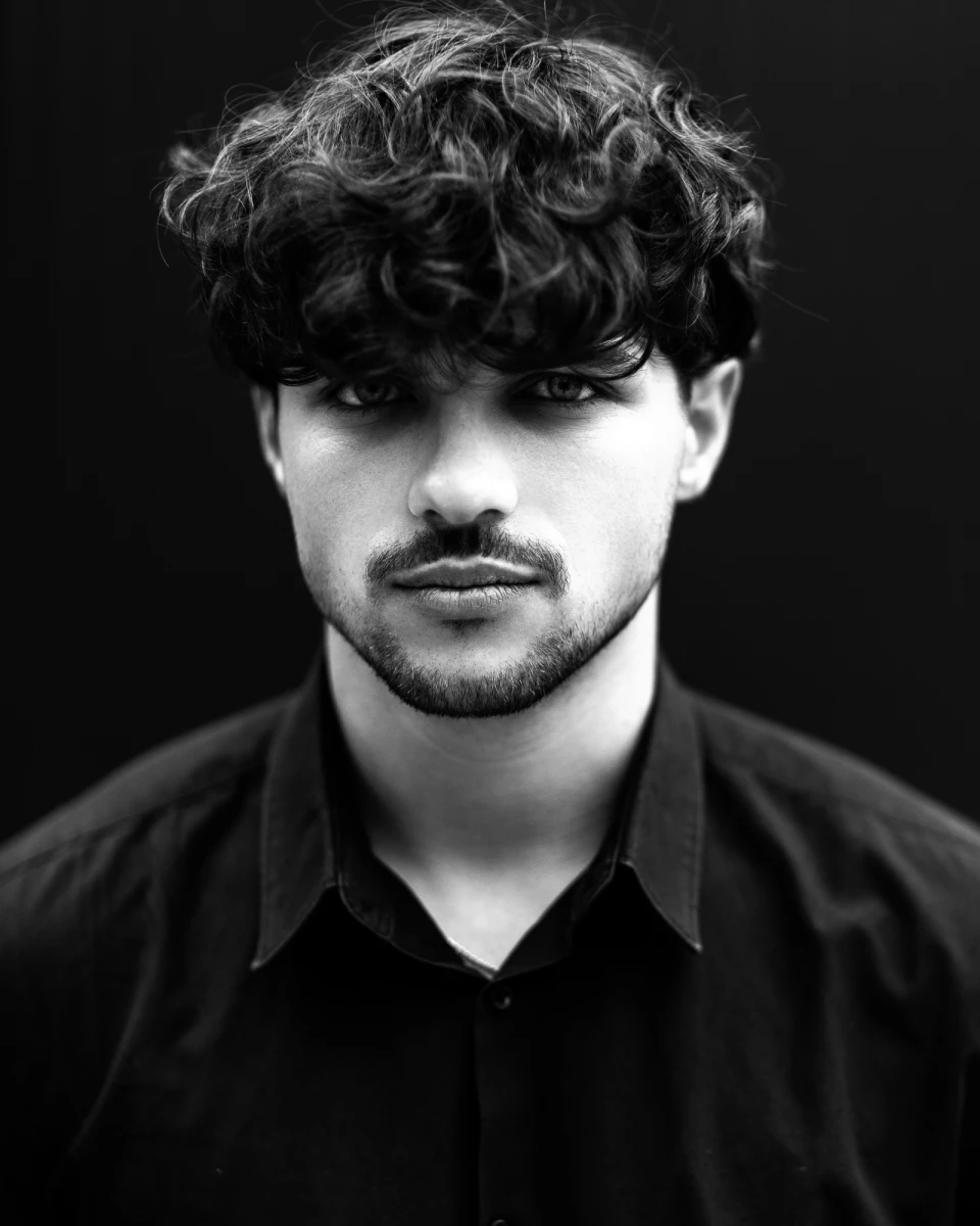 zdjęcia krakow fotograf mariusz-wroblewski portfolio sesja-portale-randkowe-tinder-sympatia-badoo
