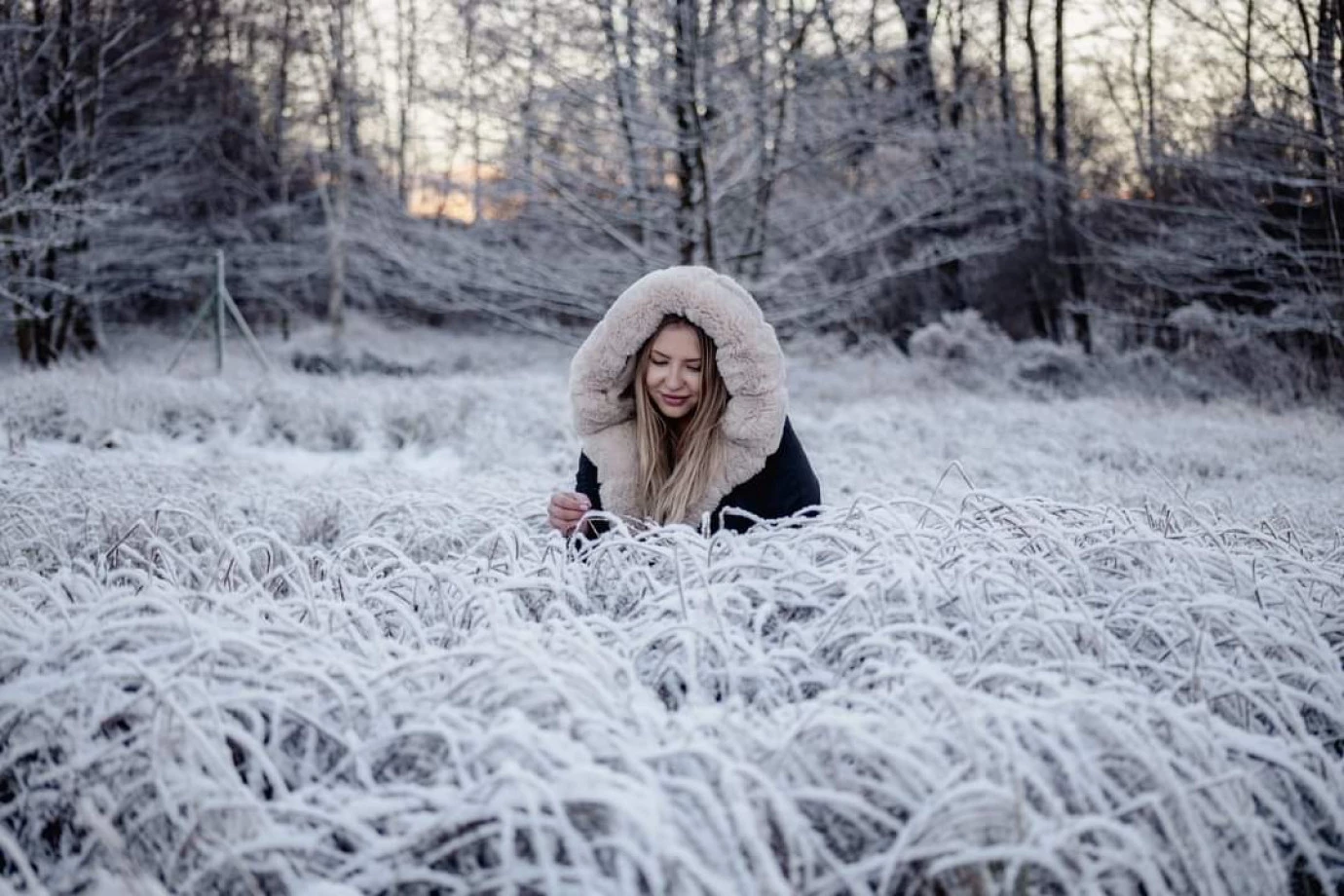 zdjęcia niepolomice fotograf monika-rys portfolio zimowe sesje zdjeciowe zima snieg