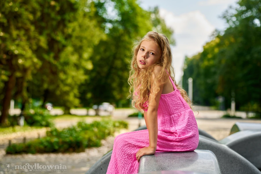 zdjecia  fotograf motylkownia portfolio fotografia-dziecieca portret letnie-sesje-zdjeciowe sesja-plenerowa