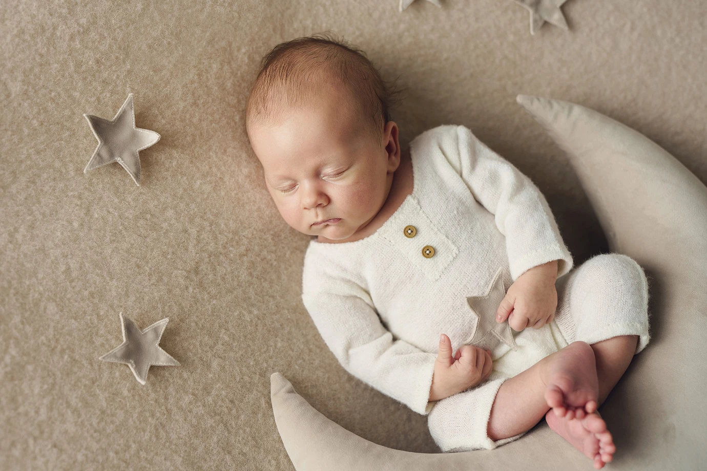 fotograf brzesko nb-studio-iwona-latka-witek portfolio zdjecia noworodkow sesje noworodkowe niemowlę