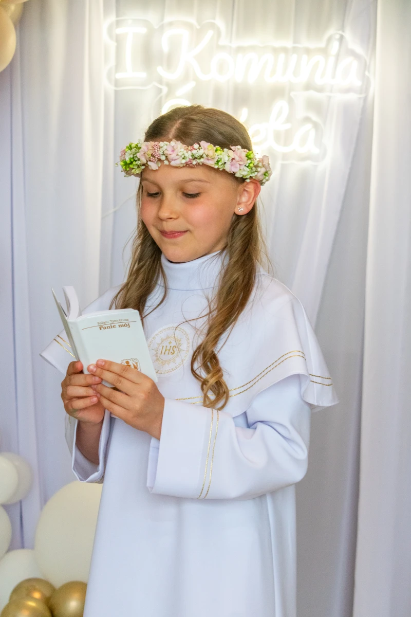 zdjęcia srem fotograf obiektywka-ola-pazola portfolio komunia-swieta