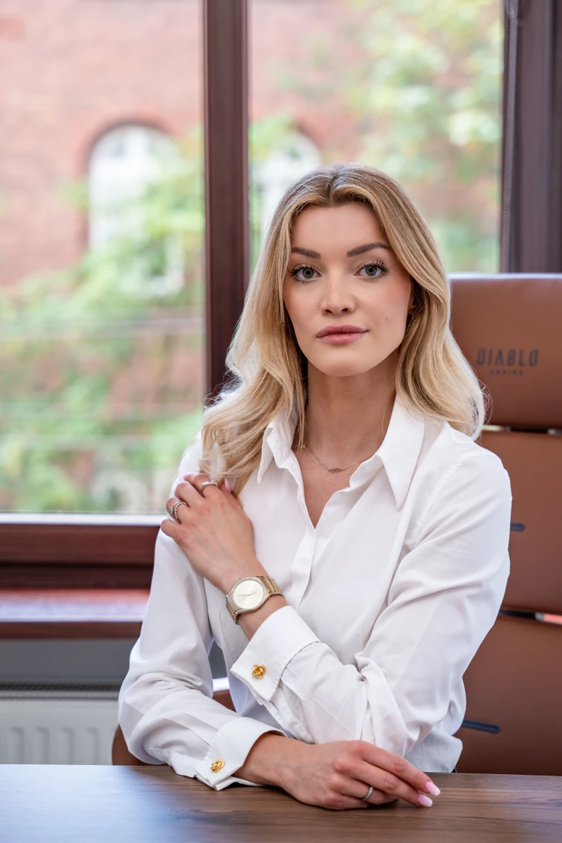 Zdjęcie z portfolio fotografa ola-sieprawska. Kategorie: sesje-zdjeciowe sesje-biznesowe-wizerunkowe sesje-biznesowe sesja-wizerunkowa kobieta-biznesu sesja-biznesowa portret-biznesowy biznes kobieca-sesja-wizerunkowa biznesowa-sesja-zdjeciowa sesja-biznesowa-z-laptopem sesja-biznesowa-w-plenerze sesje-wizerunkowe-dla-niej sesje-wizerunkowe fotografia-wizerunkowa zdjęcia szczecin fotograf ola-sieprawska portfolio sesje-zdjeciowe sesje-biznesowe-wizerunkowe sesje-biznesowe sesja-wizerunkowa kobieta-biznesu sesja-biznesowa portret-biznesowy biznes kobieca-sesja-wizerunkowa biznesowa-sesja-zdjeciowa sesja-biznesowa-z-laptopem sesja-biznesowa-w-plenerze sesje-wizerunkowe-dla-niej sesje-wizerunkowe fotografia-wizerunkowa